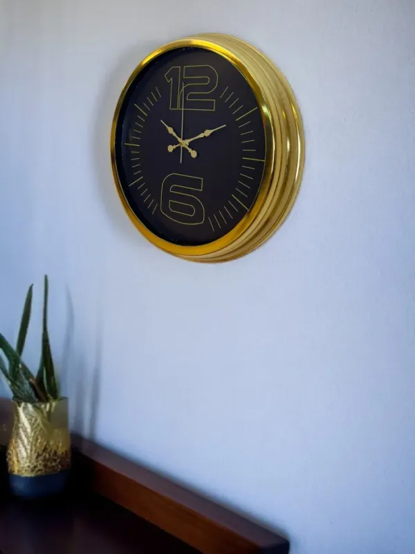 Gold Metal Duvar Saati 40 cm · Model 4012G