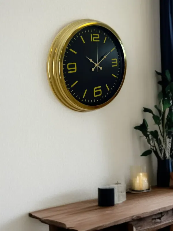 Gold Metal Duvar Saati 40 cm · Model 4044G