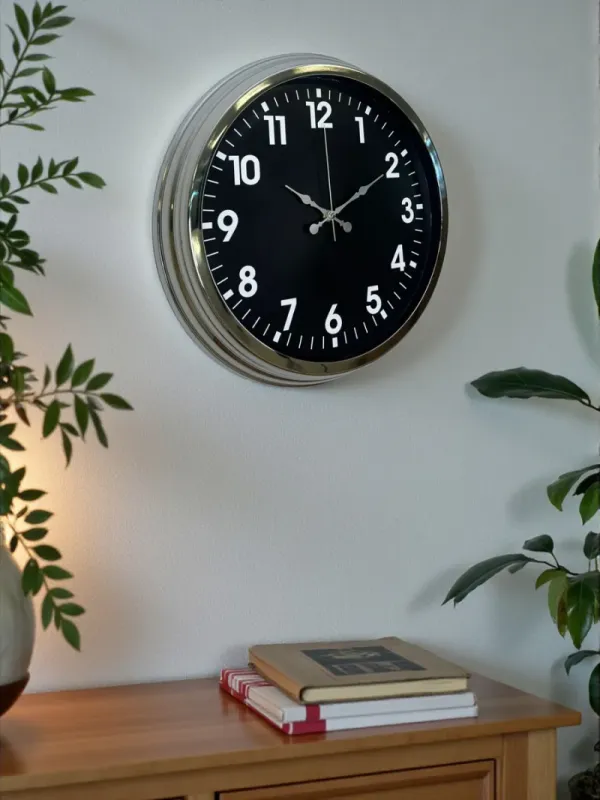 Krom Metal Duvar Saati 40 cm · Model 4031K