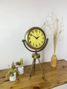 Retro Görünümlü Eskitme Metal Masa Saati 45 x 26 cm · Model MT-2013E