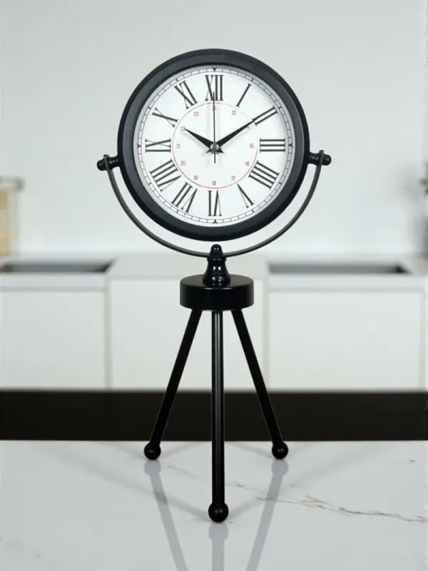 Roma Rakamlı Siyah Metal Masa Saati 45 x 26 cm · Model MT-2052B