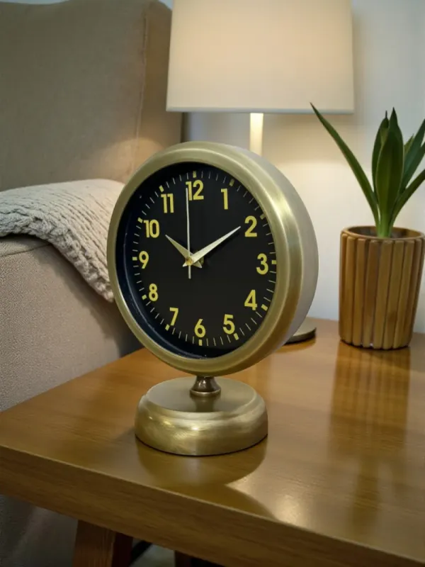 Retro Görünümlü Eskitme Metal Masa Saati 25 x 20 cm · Model MS-2023E