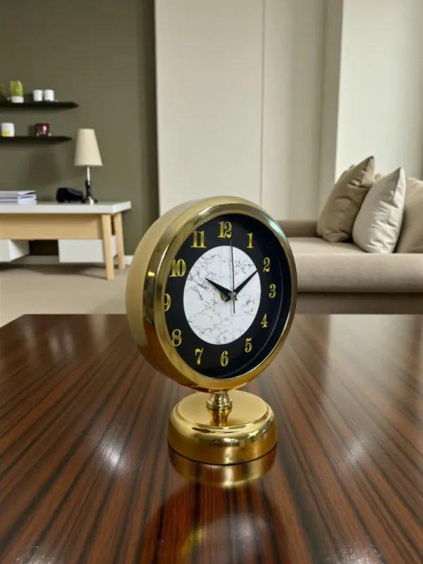 Gold Metal Masa Saati 25 x 20 cm · Model MS-2022G
