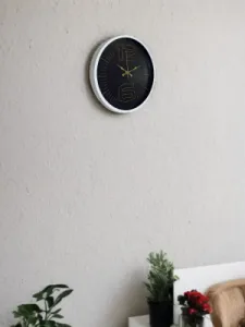 Beyaz Plastik Duvar Saati 36 cm · Model PP-3612W