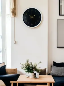 Beyaz Plastik Duvar Saati 36 cm · Model PP-3646W