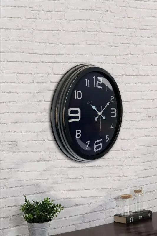 Siyah Metal Duvar Saati 40 cm · Model 4009B