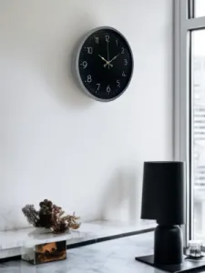 Gri Plastik Duvar Saati 36 cm · Model PP-3647K