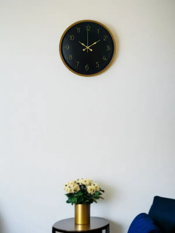 Kahverengi Plastik Duvar Saati 36 cm · Model PP-3646I