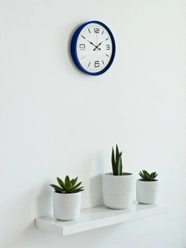 Lacivert Plastik Duvar Saati 36 cm · Model PP-3608V