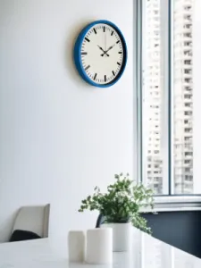Mavi Plastik Duvar Saati 36 cm · Model PP-3689M