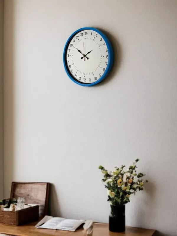 Göstergeli Mavi Plastik Duvar Saati 36 cm · Model PP-3697M
