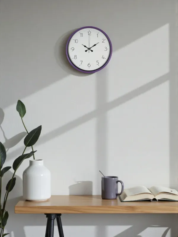 Mor Plastik Duvar Saati 36 cm · Model PP-3604Z