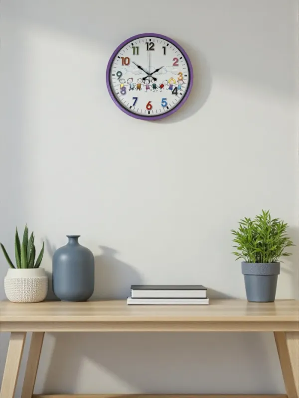 Çocuk Odası Mor Plastik Duvar Saati 36 cm · Model PP-3693Z