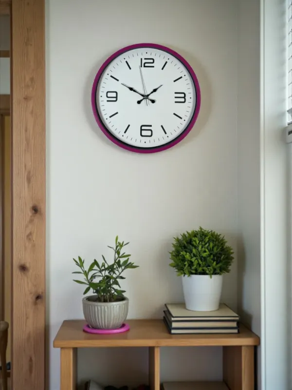 Pembe Plastik Duvar Saati 36 cm · Model PP-3608P