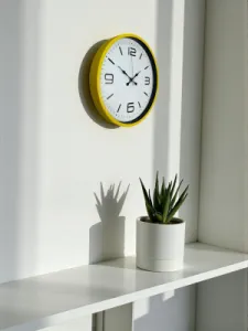 Sarı Plastik Duvar Saati 36 cm · Model PP-3608Y