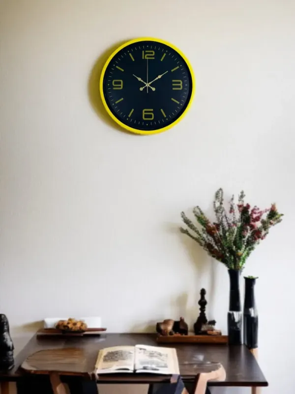Sarı Plastik Duvar Saati 36 cm · Model PP-3644Y