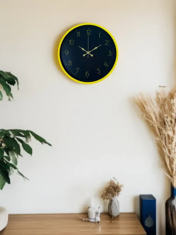 Sarı Plastik Duvar Saati 36 cm · Model PP-3646Y