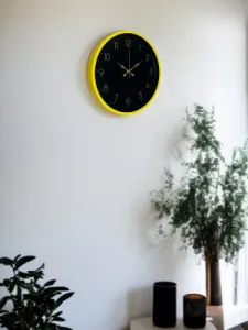 Sarı Plastik Duvar Saati 36 cm · Model PP-3646Y