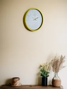 Sarı Plastik Duvar Saati 36 cm · Model PP-3648Y