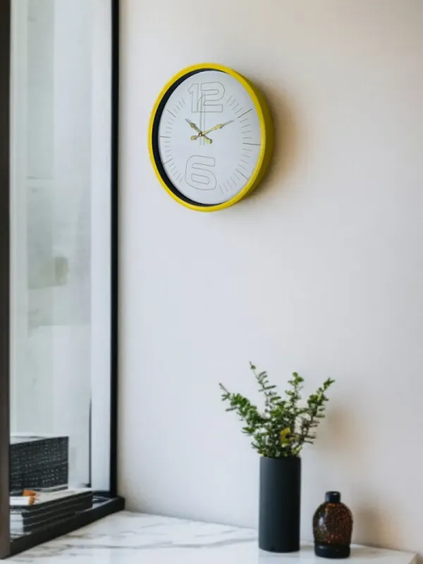 Sarı Plastik Duvar Saati 36 cm · Model PP-3648Y