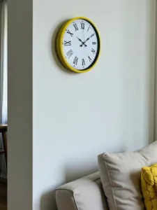 Roma Rakamlı Sarı Plastik Duvar Saati 36 cm · Model PP-3654Y