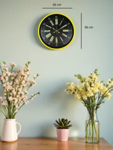 Sarı Plastik Duvar Saati 36 cm · Model PP-3658Y