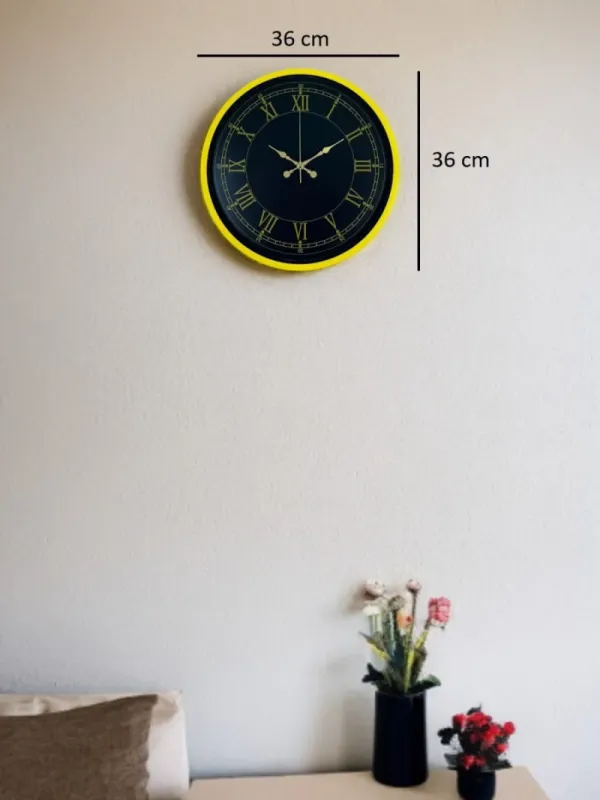 Roma Rakamlı Sarı Plastik Duvar Saati 36 cm · Model PP-3672G