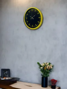 Roma Rakamlı Sarı Plastik Duvar Saati 36 cm · Model PP-3688Y