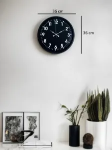 Siyah Plastik Duvar Saati 36 cm · Model PP-3631B