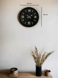 Siyah Plastik Duvar Saati 36 cm · Model PP-3645B