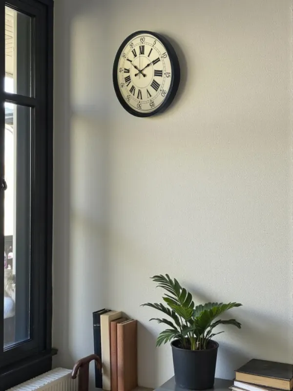 Retro Görünümlü Siyah Plastik Duvar Saati 36 cm · Model PP-3665B