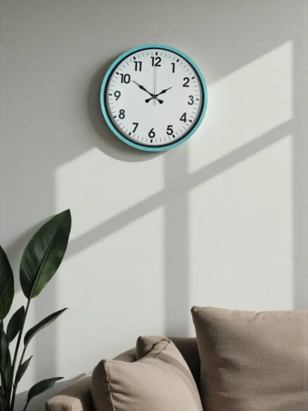 Turkuaz Plastik Duvar Saati 36 cm · Model PP-3601T