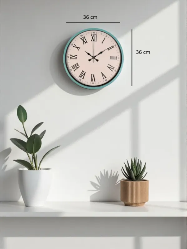 Roma Rakamlı Turkuaz Plastik Duvar Saati 36 cm · Model PP-3654T