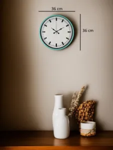 Turkuaz Plastik Duvar Saati 36 cm · Model PP-3689T