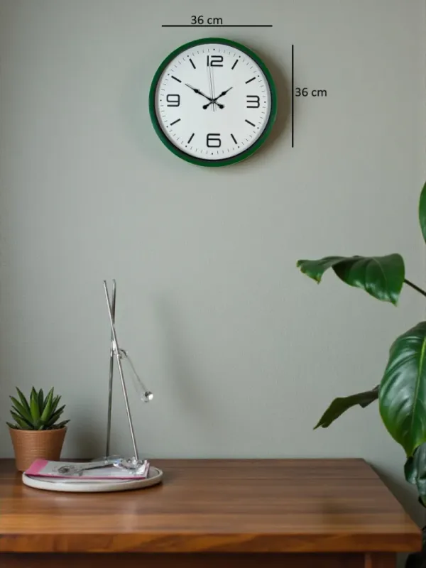 Yeşil Plastik Duvar Saati 36 cm · Model PP-3608L