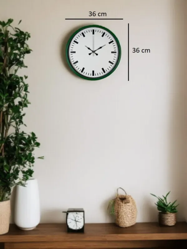 Yeşil Plastik Duvar Saati 36 cm · Model PP-3689L