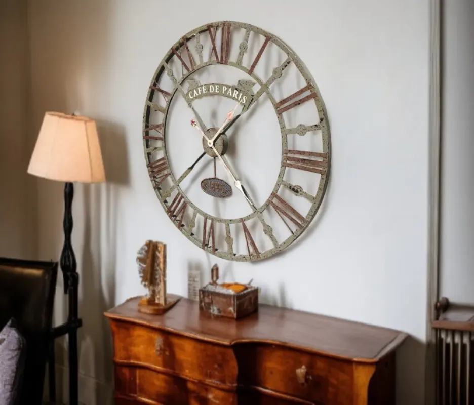 Roma Rakamlı Eskitme Metal Duvar Saati 73 cm · Model 7302E