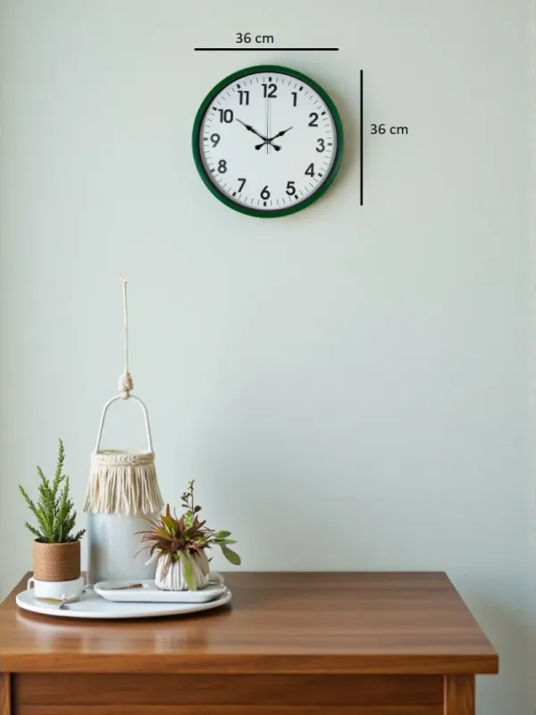 Yeşil Plastik Duvar Saati 36 cm · Model PP-3601L
