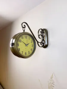 Eskitme Metal İstasyon Saati 36 x 25 cm · Model CT-13E