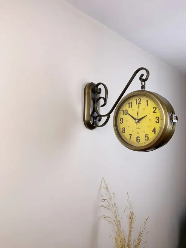 Eskitme Metal İstasyon Saati 36 x 25 cm · Model CT-13E