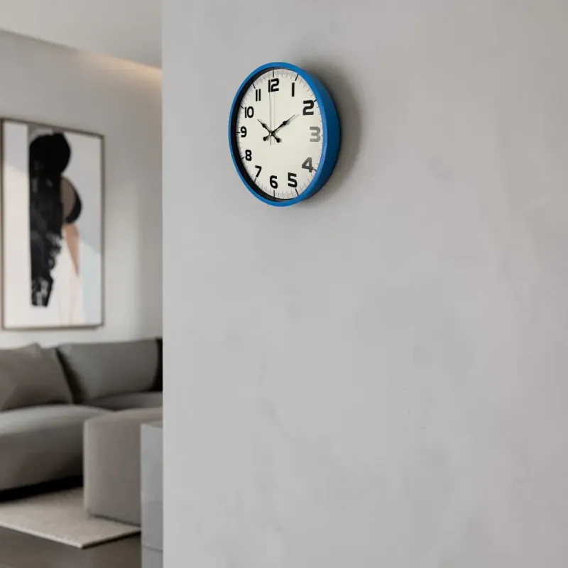 Mavi Plastik Duvar Saati 36 cm · Model PP-3636M