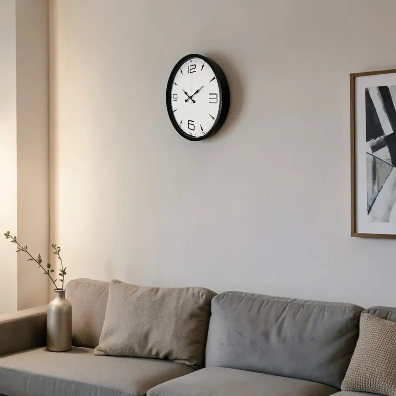 Siyah Plastik Duvar Saati 36 cm · Model PP-3650B