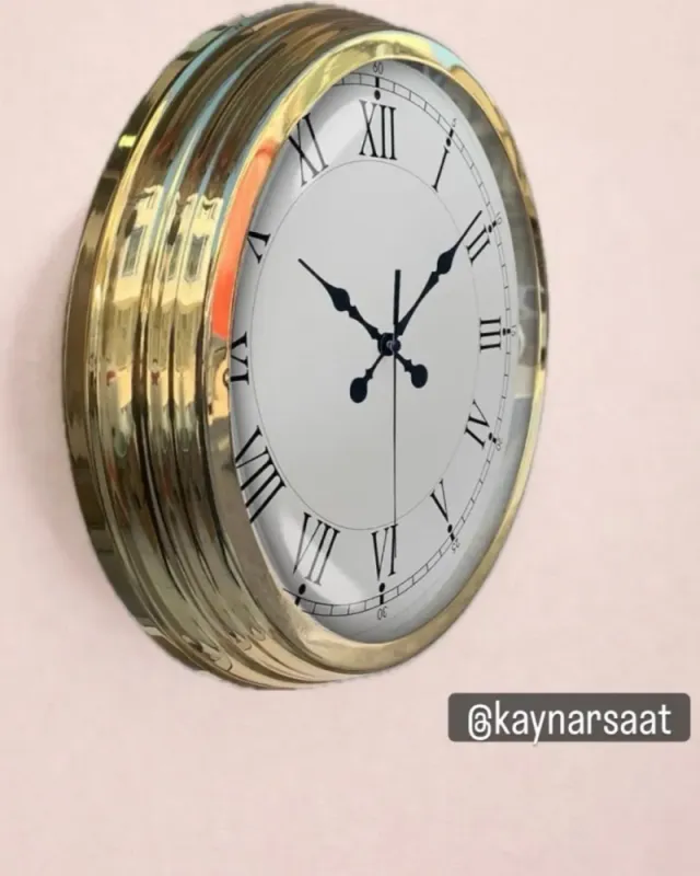 40x40 Gold Metal Duvar Saati