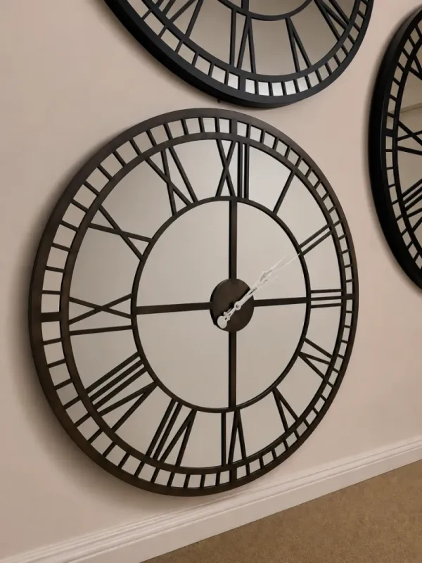 Aynalı Eskitme Metal Duvar Saati 110 x 110 x 15 · Model A100E