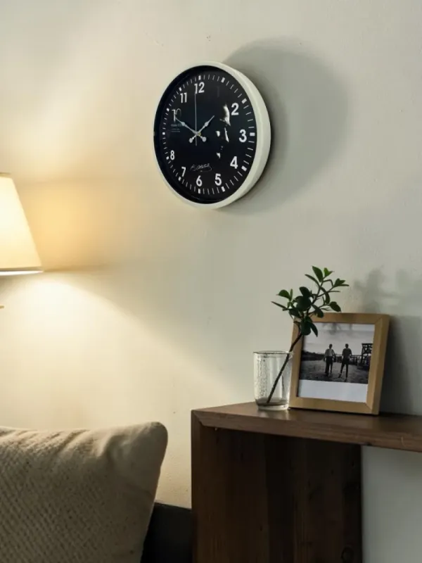 Krem Plastik Duvar Saati 36 cm · Model PP-3649X