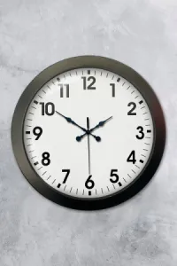 Siyah Metal Duvar Saati 36 cm · Model 3601B
