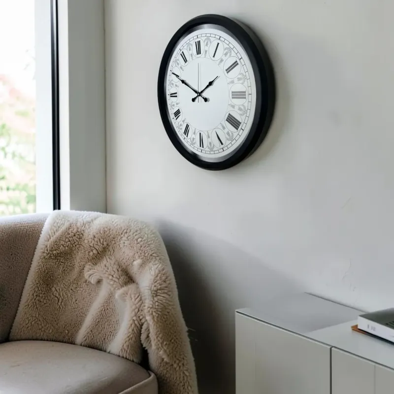 Roma Rakamlı Siyah Metal Duvar Saati 52 cm · Model 5263B