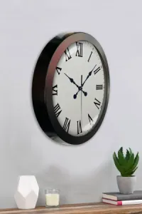 Roma Rakamlı Siyah Metal Duvar Saati 36 cm · Model 3654B