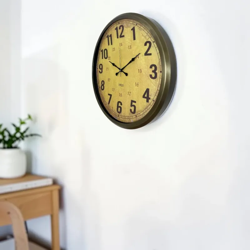 Retro Görünümlü Eskitme Metal Duvar Saati 52 cm · Model 5213E
