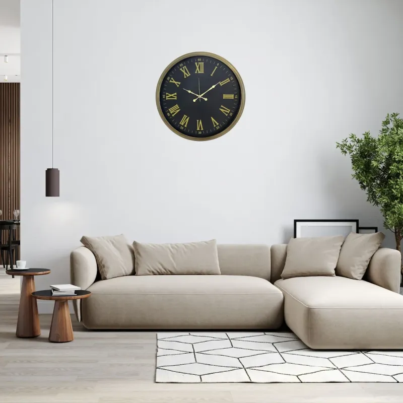 Roma Rakamlı Eskitme Metal Duvar Saati 52 cm · Model 5273E